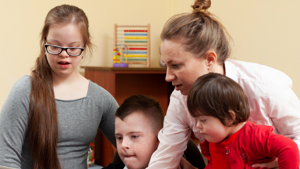 Технологии в получении образования социально незащищённых групп